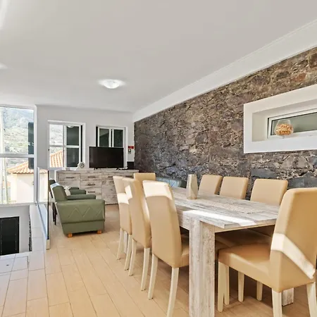 Prázdninový dům Casa Da Avo Paraiso *