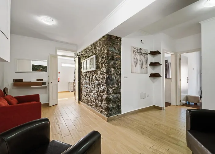 Casa Da Avo Paraiso Vakantiehuis Machico (Madeira)